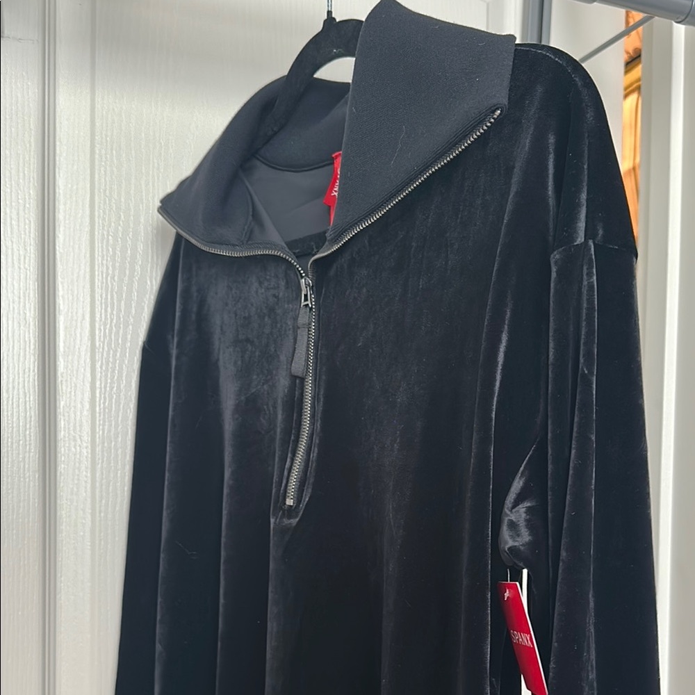 Spanx AirEssentials half-zip black velvet - Picture 4 of 13